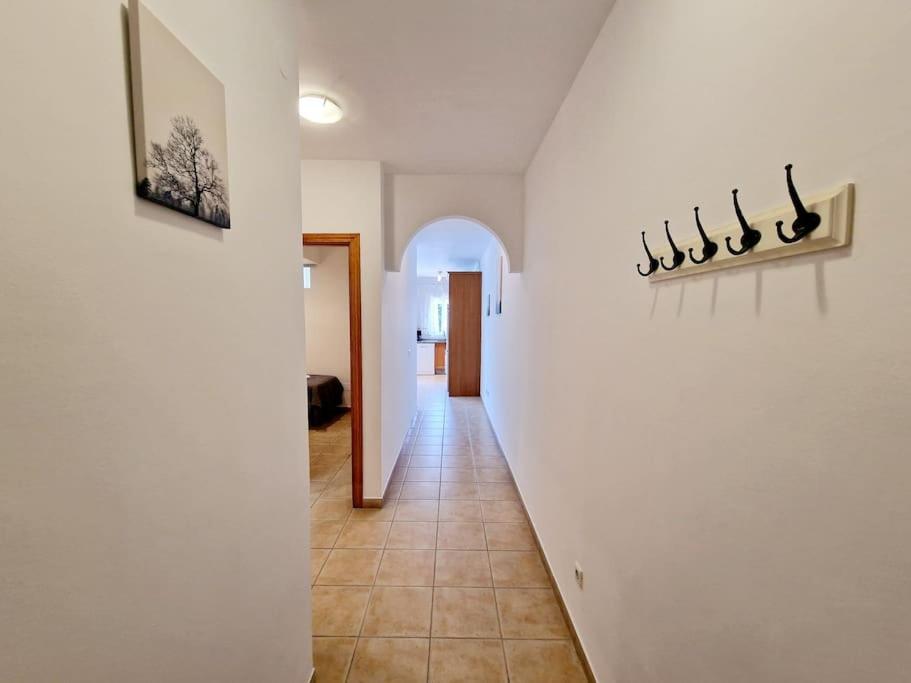 Butibamba Beach Apartment 라칼라데미야스 외부 사진