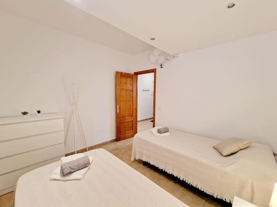 Butibamba Beach Apartment 라칼라데미야스 외부 사진